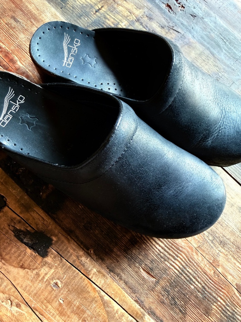 NWOT Black Dansko slip on clogs size 9